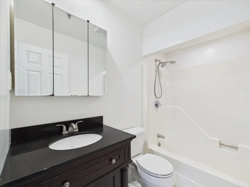 2 bed, 2 bath apartment for rent at 3920 Mystic Valley Pkwy Unit 118, Wellington — photo 11 of 21
