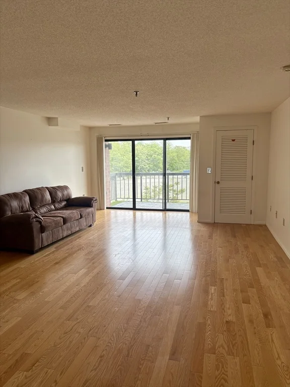 2 bed, 2 bath apartment for rent at 3920 Mystic Valley Pkwy Unit 206, Wellington — photo 2 of 30
