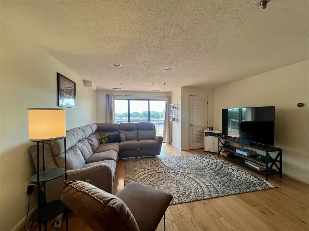 2 bed, 2 bath apartment for rent at 3920 Mystic Valley Pkwy Unit 402, Wellington