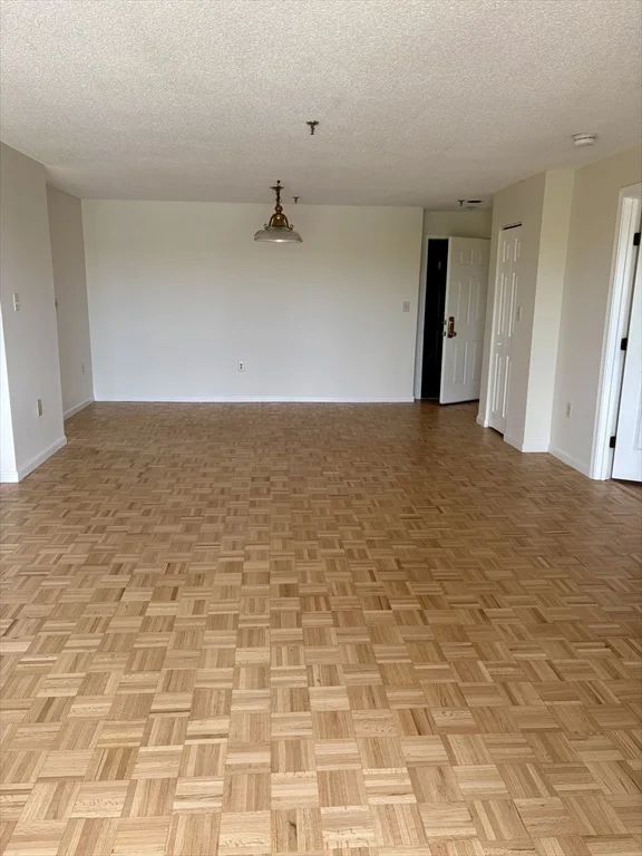 2 bed, 2 bath apartment for rent at 3920 Mystic Valley Pkwy Unit 613, Medford — photo 5 of 27