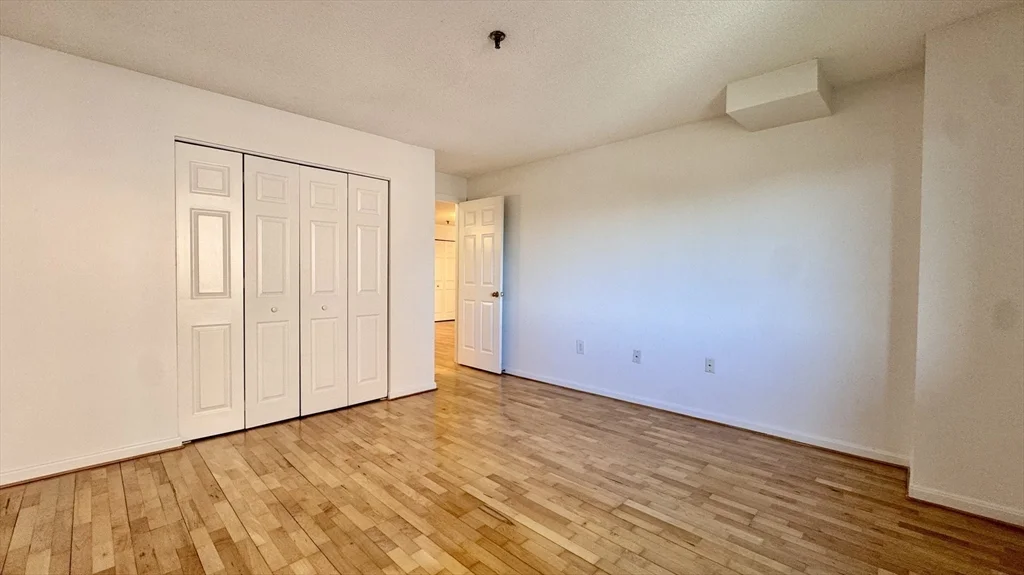 1 bed, 1 bath apartment for rent at 3920 Mystic Valley Pkwy Unit 817, Medford — photo 6 of 10