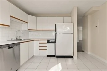 2 bed, 2 bath apartment for rent at 3920 Mystic Valley Pkwy Unit 913, Medford — photo 10 of 31