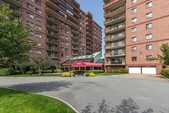 2 bed, 2 bath apartment for rent at 3920 Mystic Valley Pkwy Unit 913, Medford — photo 31 of 31