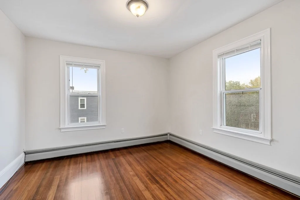 3 bed, 1 bath apartment for rent at 3924 Washington St Unit 3, Boston — photo 22 of 31