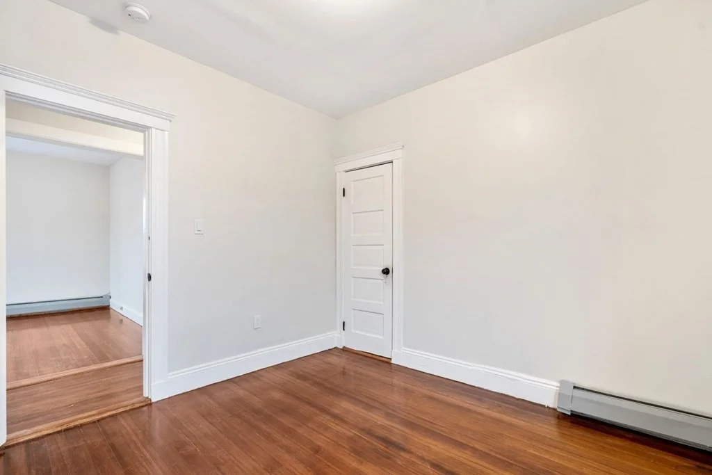 3 bed, 1 bath apartment for rent at 3924 Washington St Unit 3, Boston — photo 13 of 31