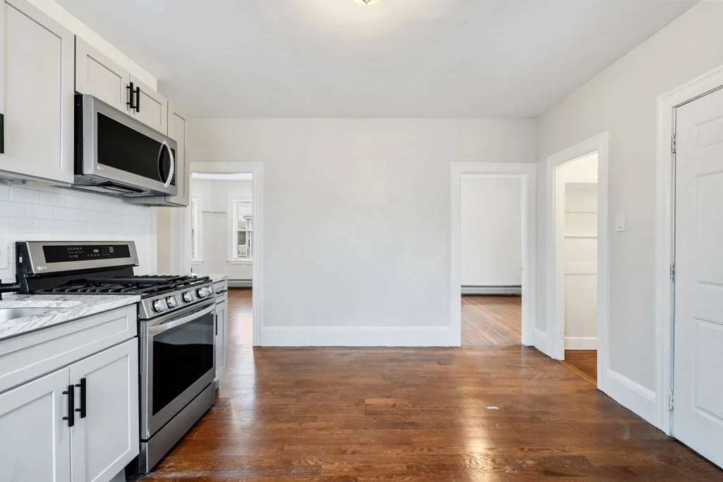 3 bed, 1 bath apartment for rent at 3924 Washington St Unit 3, Boston — photo 20 of 31