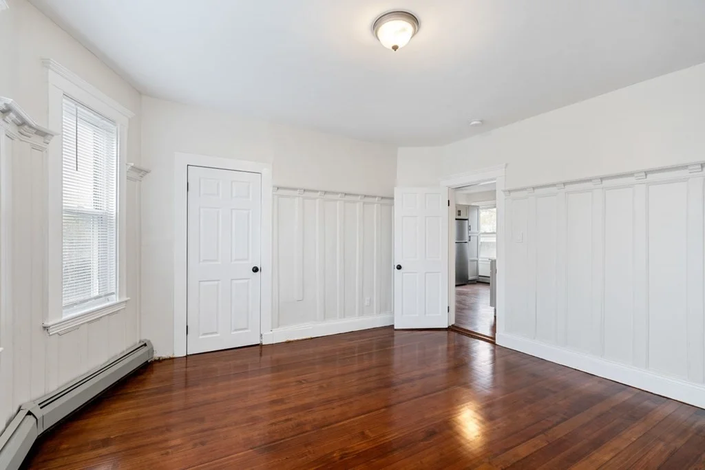3 bed, 1 bath apartment for rent at 3924 Washington St Unit 3, Boston — photo 27 of 31