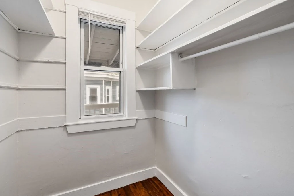 3 bed, 1 bath apartment for rent at 3924 Washington St Unit 3, Boston — photo 21 of 31