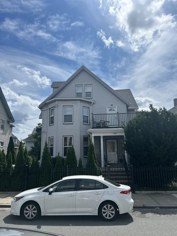 3 bed, 1 bath apartment for rent at 393 Seaver Unit 1, Dorchester