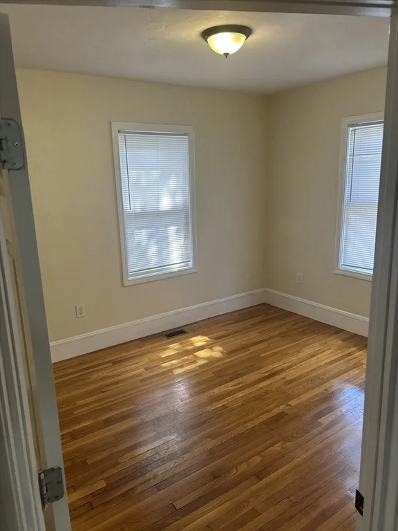 3 bed, 1 bath apartment for rent at 393 Seaver Unit 1, Dorchester — photo 6 of 10