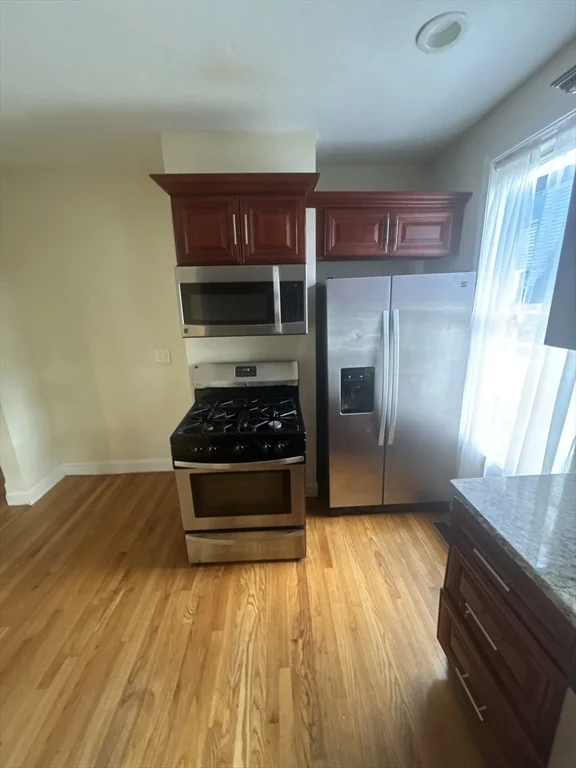 3 bed, 1 bath apartment for rent at 393 Seaver Unit 1, Dorchester — photo 8 of 10