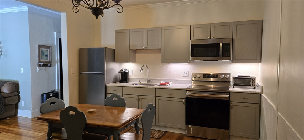 1 bed, 1 bath apartment for rent at 393 South St Unit 2, Plainville — photo 9 of 10