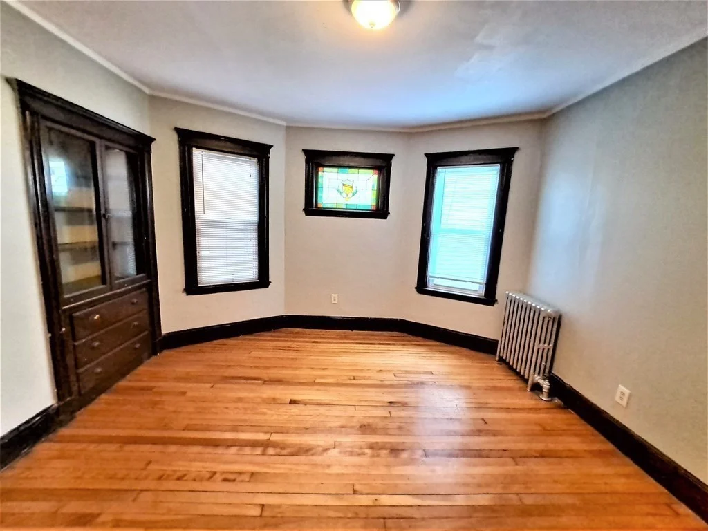 3 bed, 1 bath apartment for rent at 393 Talbot Ave Unit 1, Dorchester — photo 5 of 15