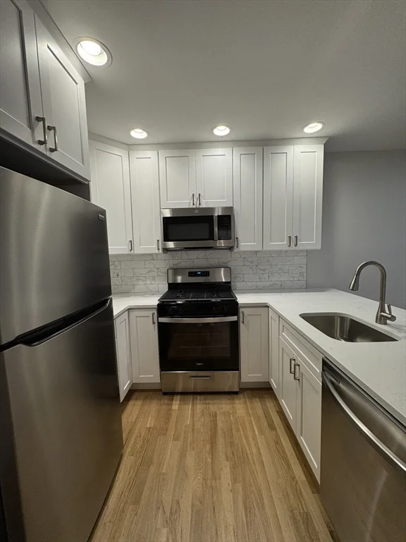 2 bed, 1 bath apartment for rent at 393 West Broadway Unit 7, South Boston — photo 5 of 14