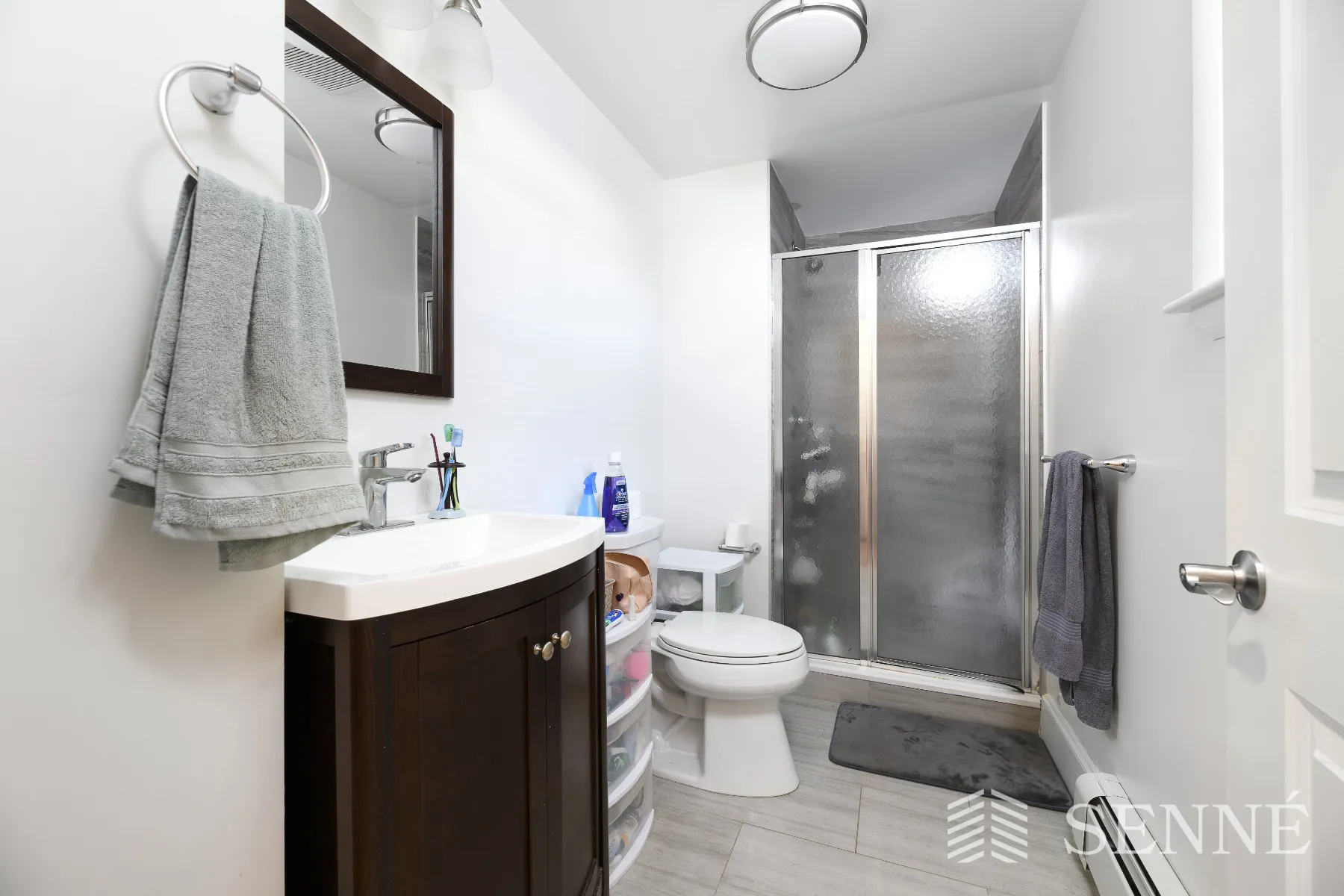 3 bed, 1 bath apartment for rent at 393 Washington St Unit 1B, Ward Two — photo 8 of 12