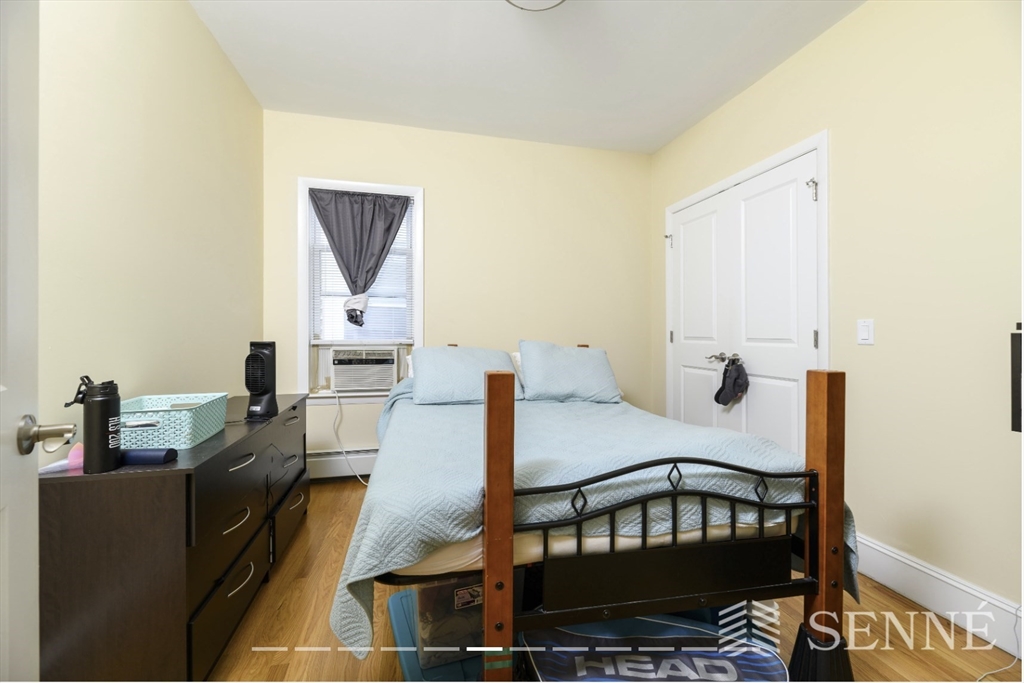 3 bed, 1 bath apartment for rent at 393 Washington Unit 1, Ward Two — photo 5 of 12