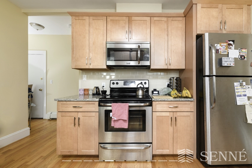 3 bed, 1 bath apartment for rent at 393 Washington Unit 1, Ward Two — photo 2 of 12