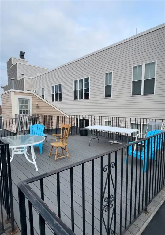 2 bed, 1 bath apartment for rent at 393 West Broadway Unit 393-3, South Boston — photo 11 of 11