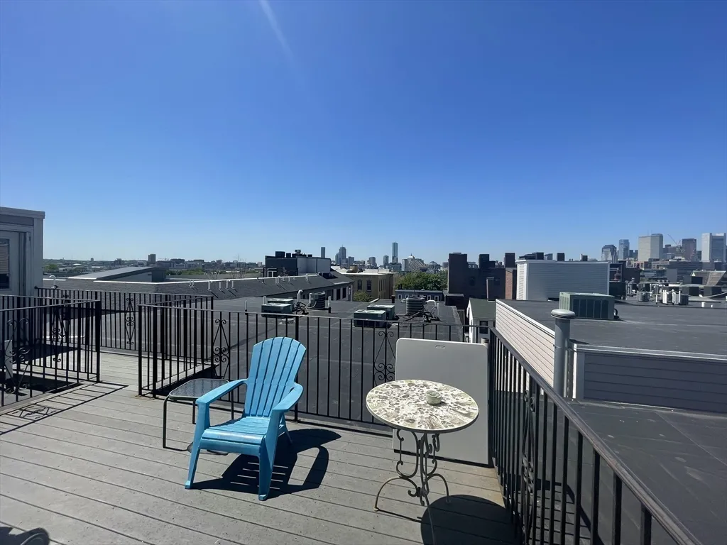 2 bed, 1 bath apartment for rent at 393 West Broadway Unit 393-3, South Boston — photo 10 of 11