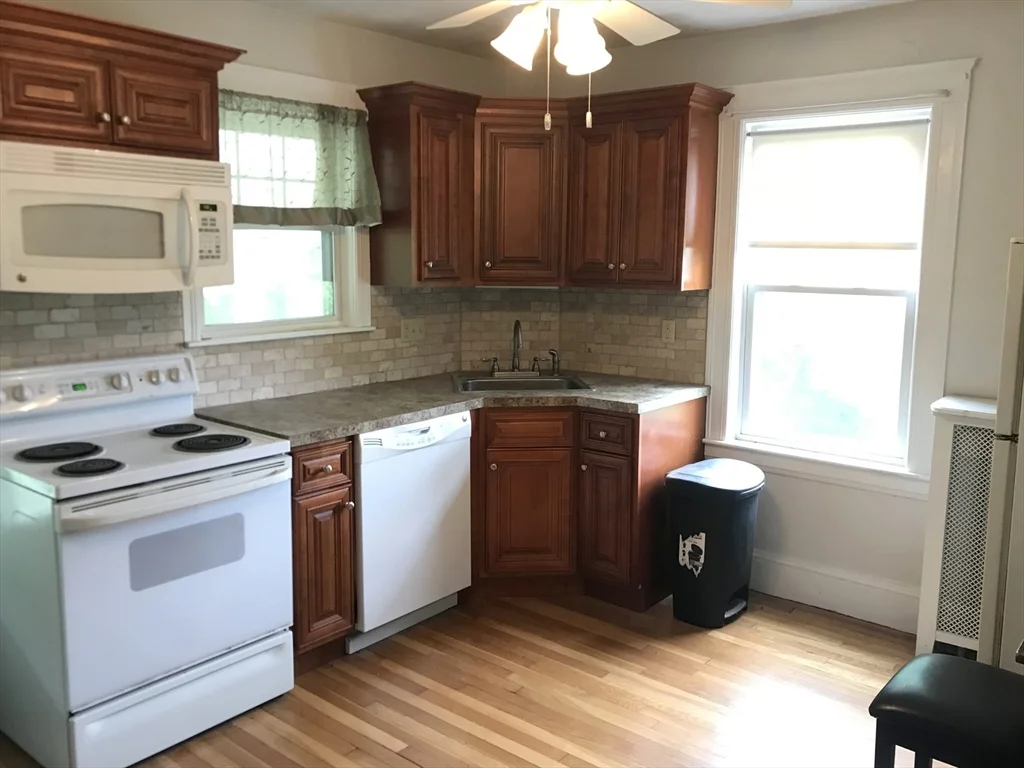 1 bed, 1 bath apartment for rent at 393 West St Unit 2, Walpole — photo 3 of 21