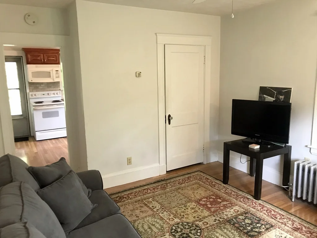 1 bed, 1 bath apartment for rent at 393 West St Unit 2, Walpole — photo 13 of 21