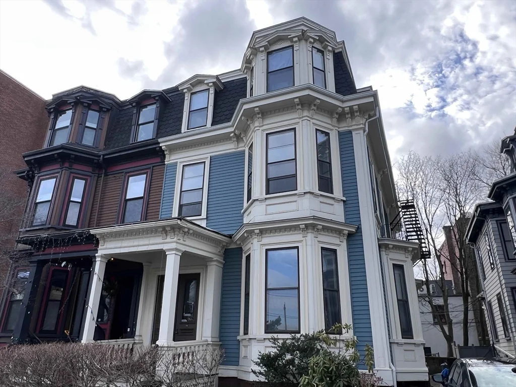 2 bed, 1 bath apartment for rent at 394 Broadway Unit 3, Winter Hill — photo 11 of 12