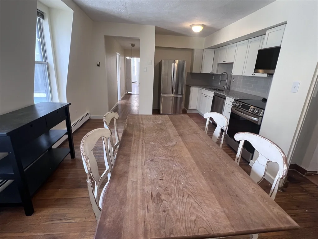 2 bed, 1 bath apartment for rent at 394 Broadway Unit 3, Winter Hill — photo 5 of 12