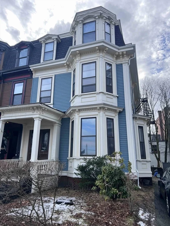 2 bed, 1 bath apartment for rent at 394 Broadway Unit 3, Winter Hill — photo 12 of 12