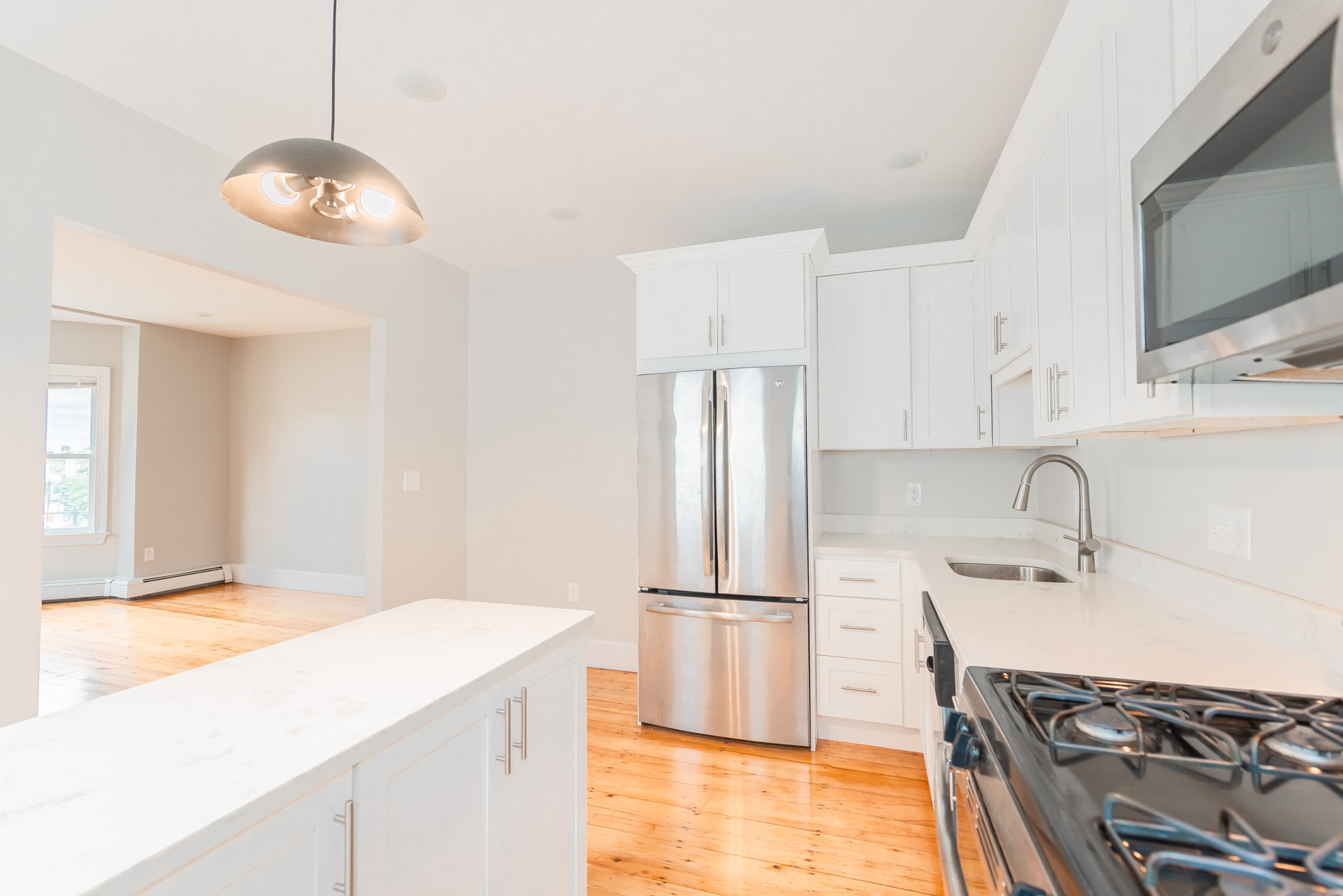 3 bed, 1 bath apartment for rent at 394 Centre St Unit 3, Jamaica Plain — photo 21 of 31