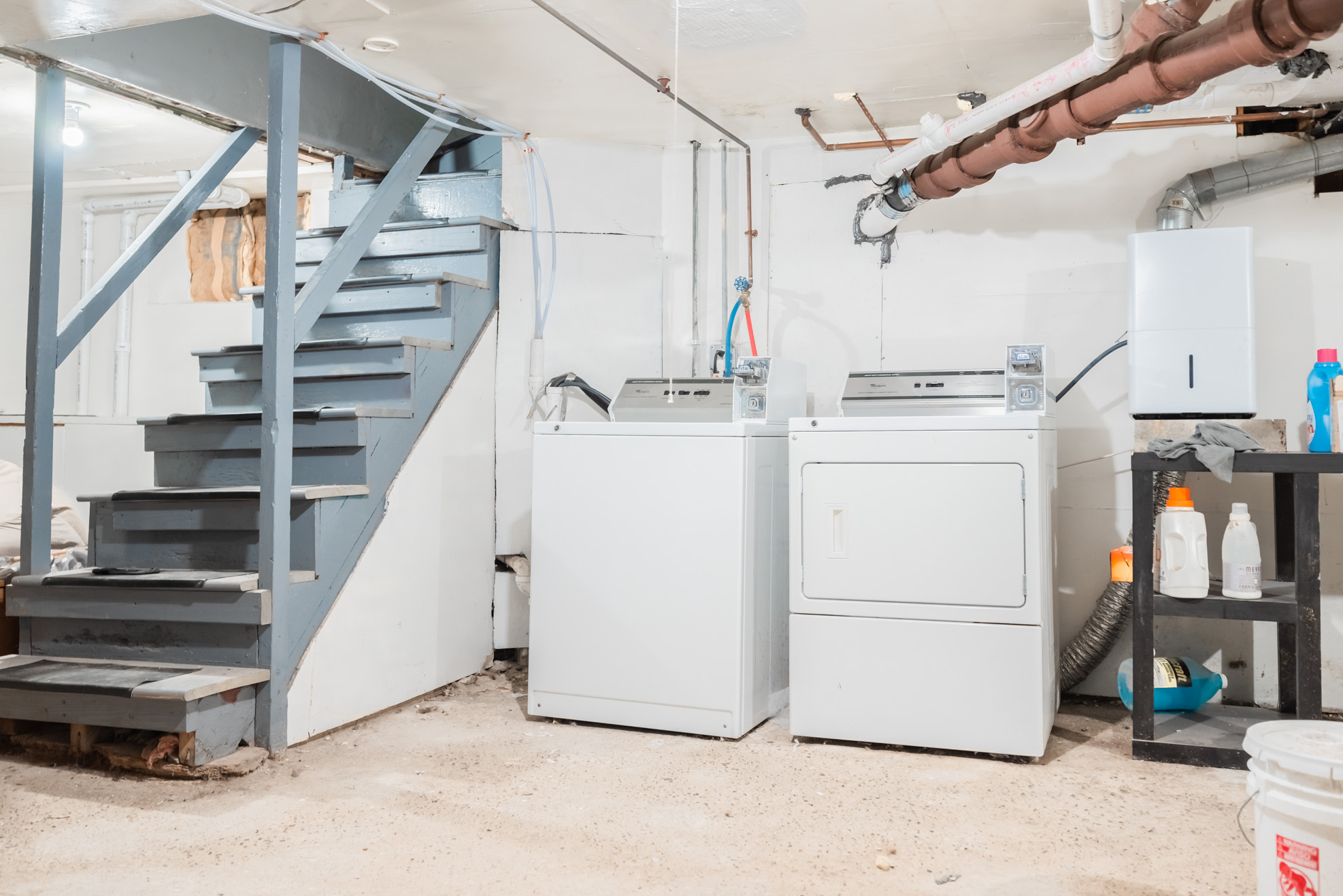 3 bed, 1 bath apartment for rent at 394 Centre St Unit 3, Jamaica Plain — photo 30 of 31