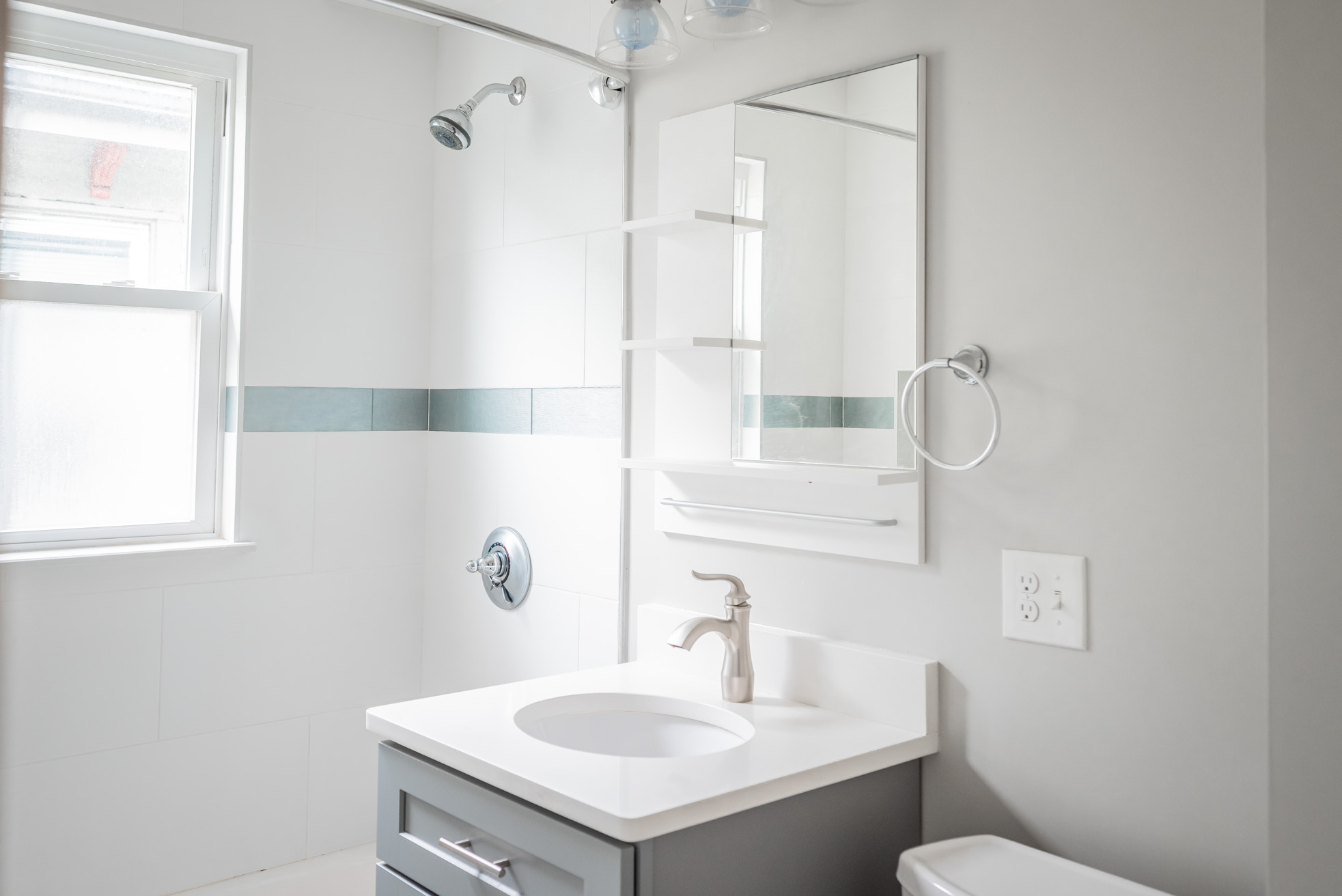 3 bed, 1 bath apartment for rent at 394 Centre St Unit 3, Jamaica Plain — photo 9 of 31