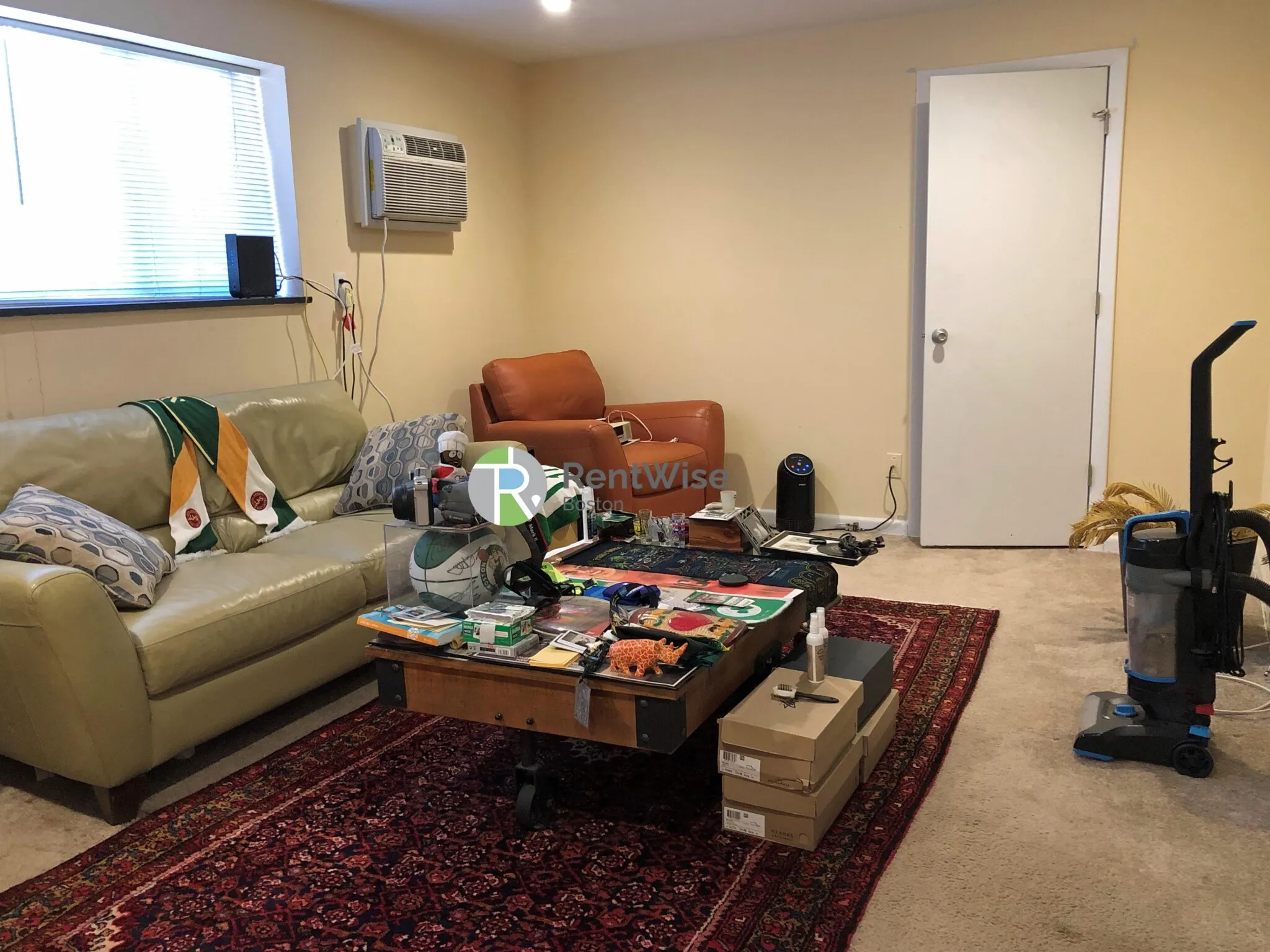 1 bed, 1 bath apartment for rent at 394 Langley Rd Unit 2, Thompsonville
