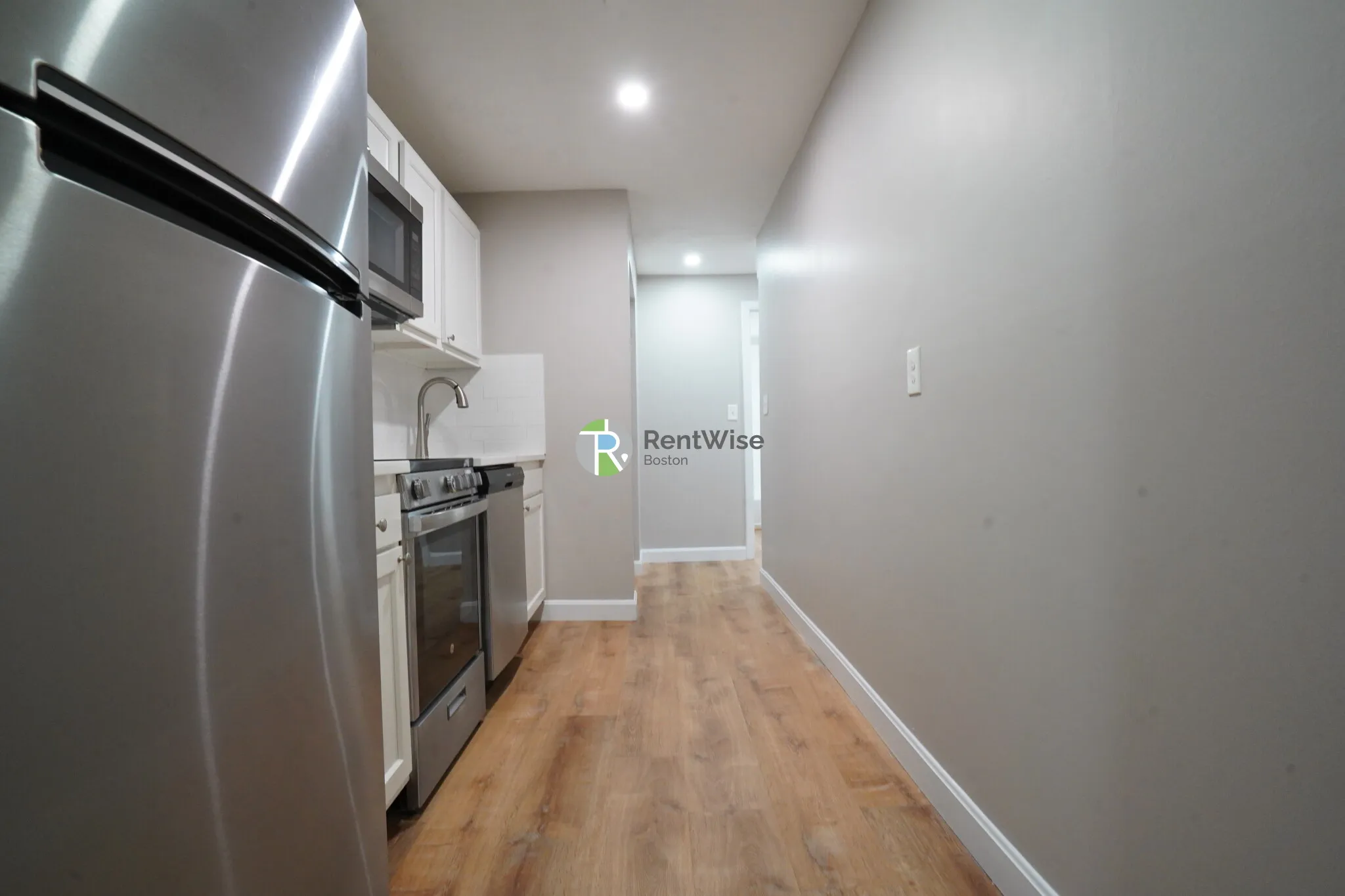 2 bed, 1 bath apartment for rent at 394 Langley Rd Unit 4, Thompsonville — photo 4 of 18