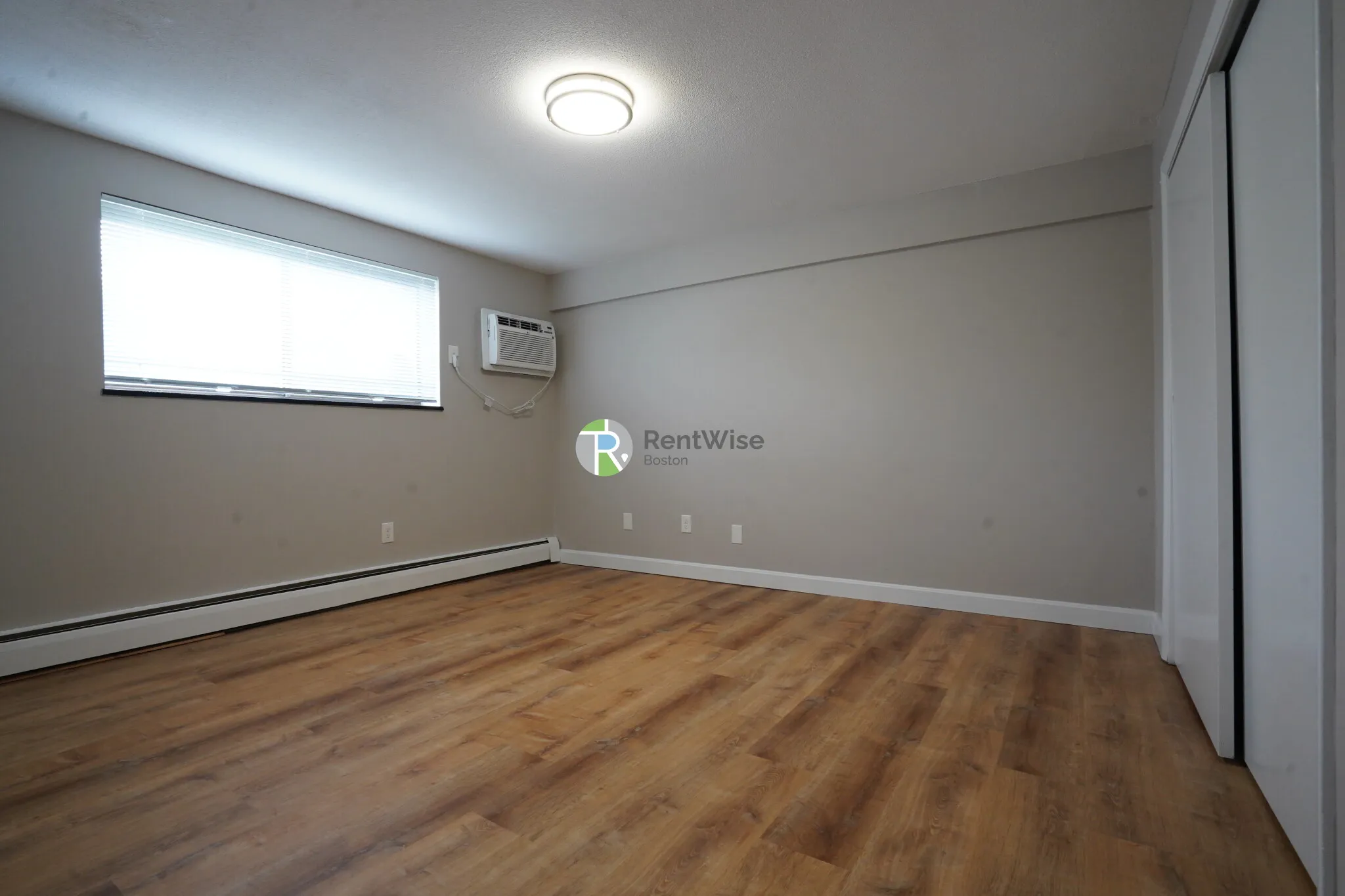 2 bed, 1 bath apartment for rent at 394 Langley Rd Unit 4, Thompsonville — photo 8 of 18