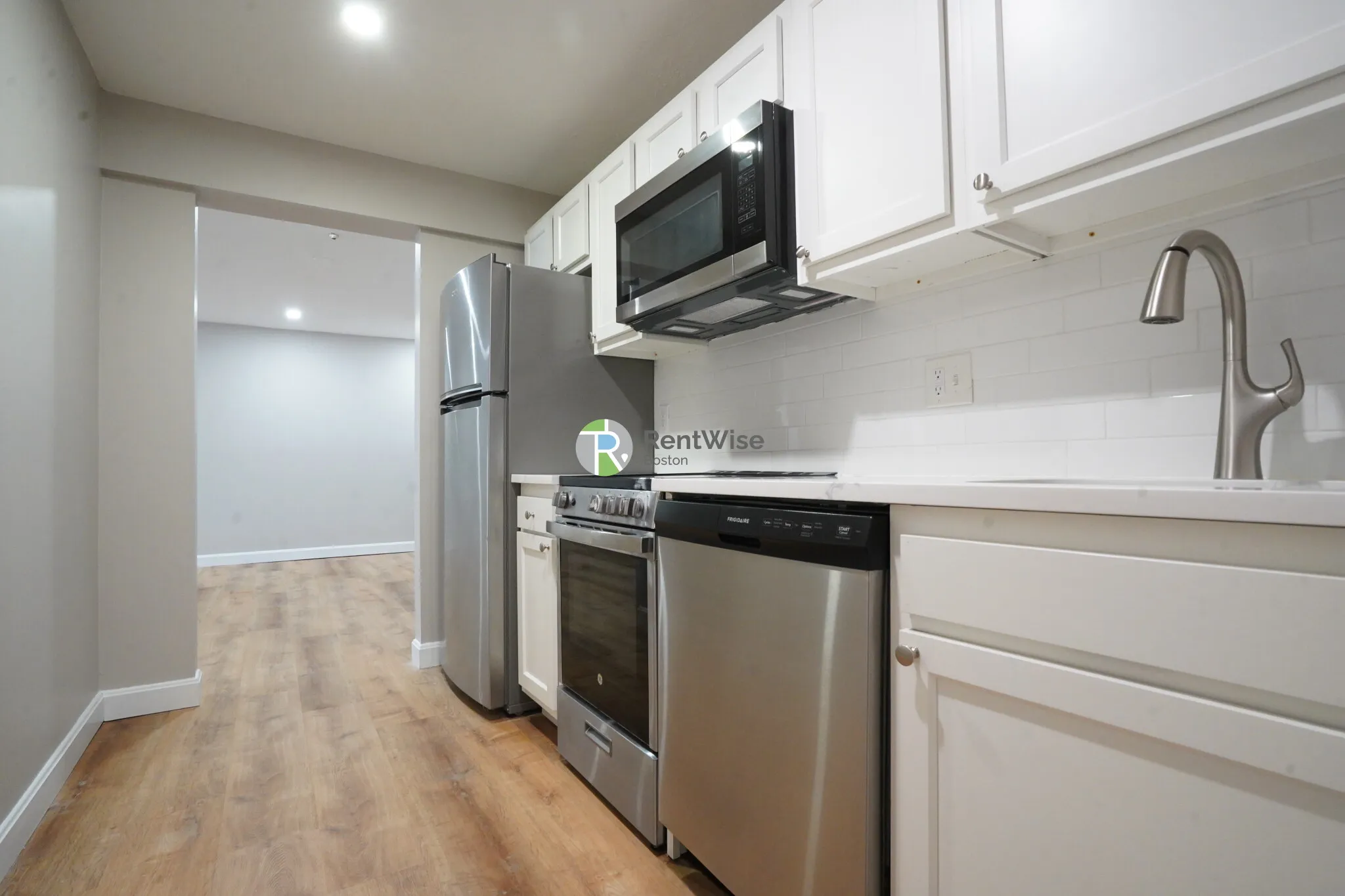 2 bed, 1 bath apartment for rent at 394 Langley Rd Unit 4, Thompsonville — photo 6 of 18