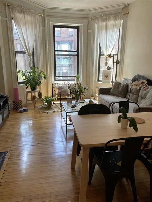 1 bed, 1 bath apartment for rent at 394 Marlborough St Unit 6, Back Bay — photo 6 of 12
