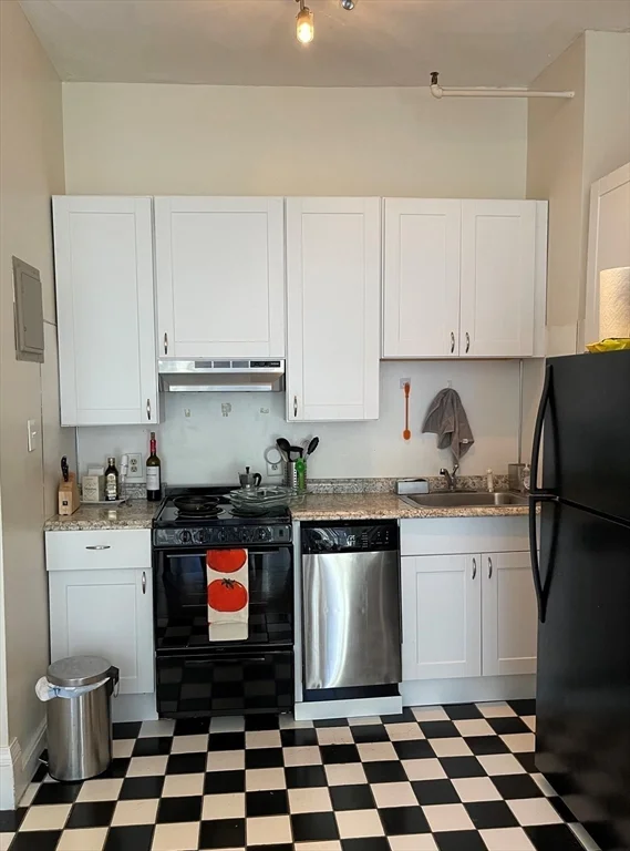 1 bed, 1 bath apartment for rent at 394 Marlborough St Unit 6, Back Bay — photo 9 of 12