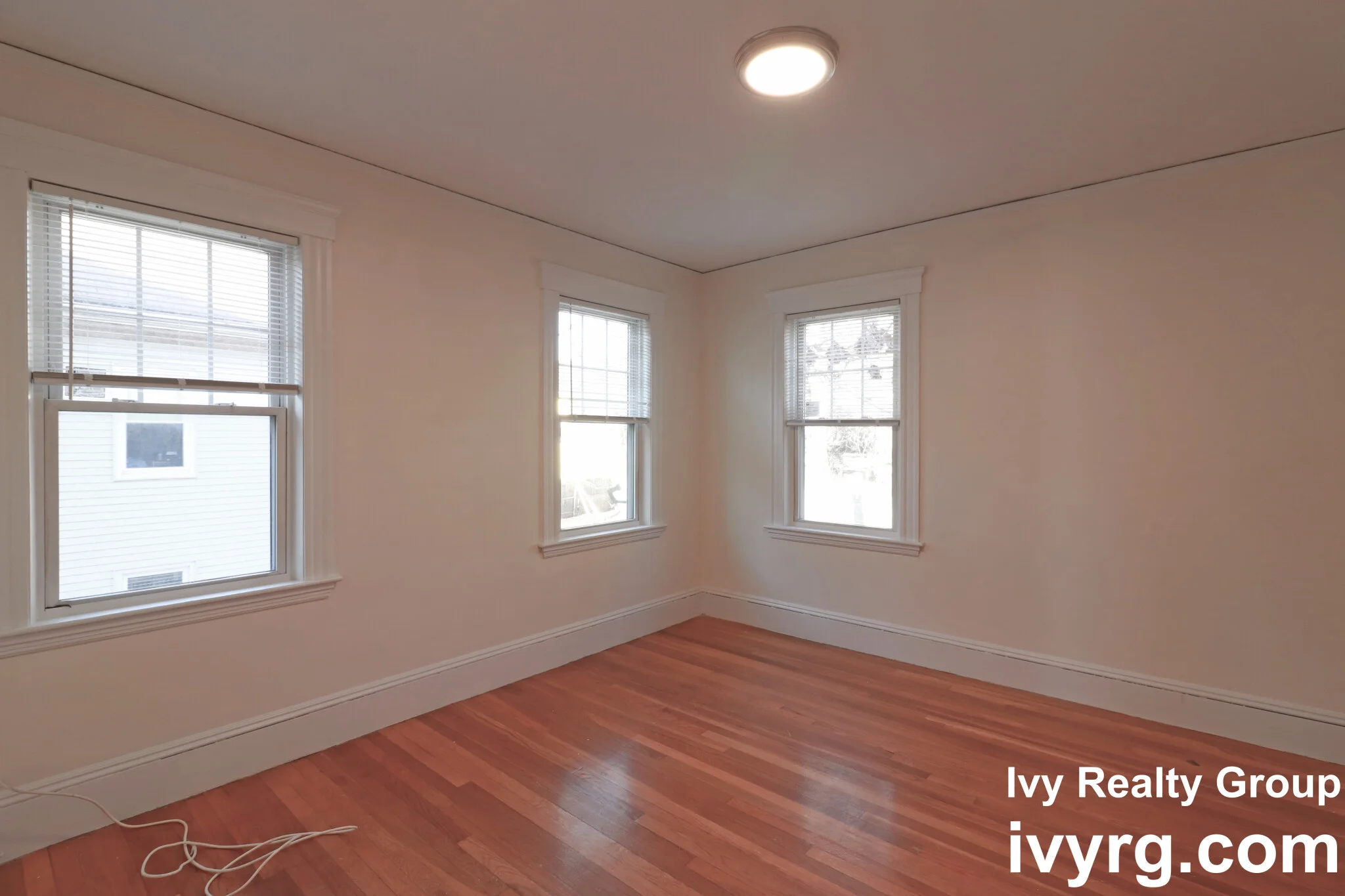 3 bed, 1 bath apartment for rent at 394 Mount Auburn St Unit 394, East Watertown — photo 14 of 21