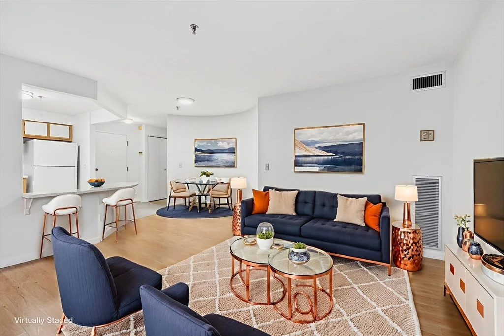 1 bed, 1 bath apartment for rent at 394 Ocean Ave Unit 412, Revere — photo 2 of 13