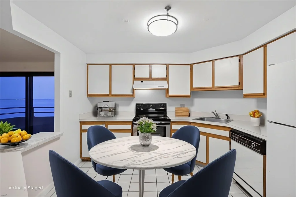 1 bed, 1 bath apartment for rent at 394 Ocean Ave Unit 412, Revere — photo 5 of 13