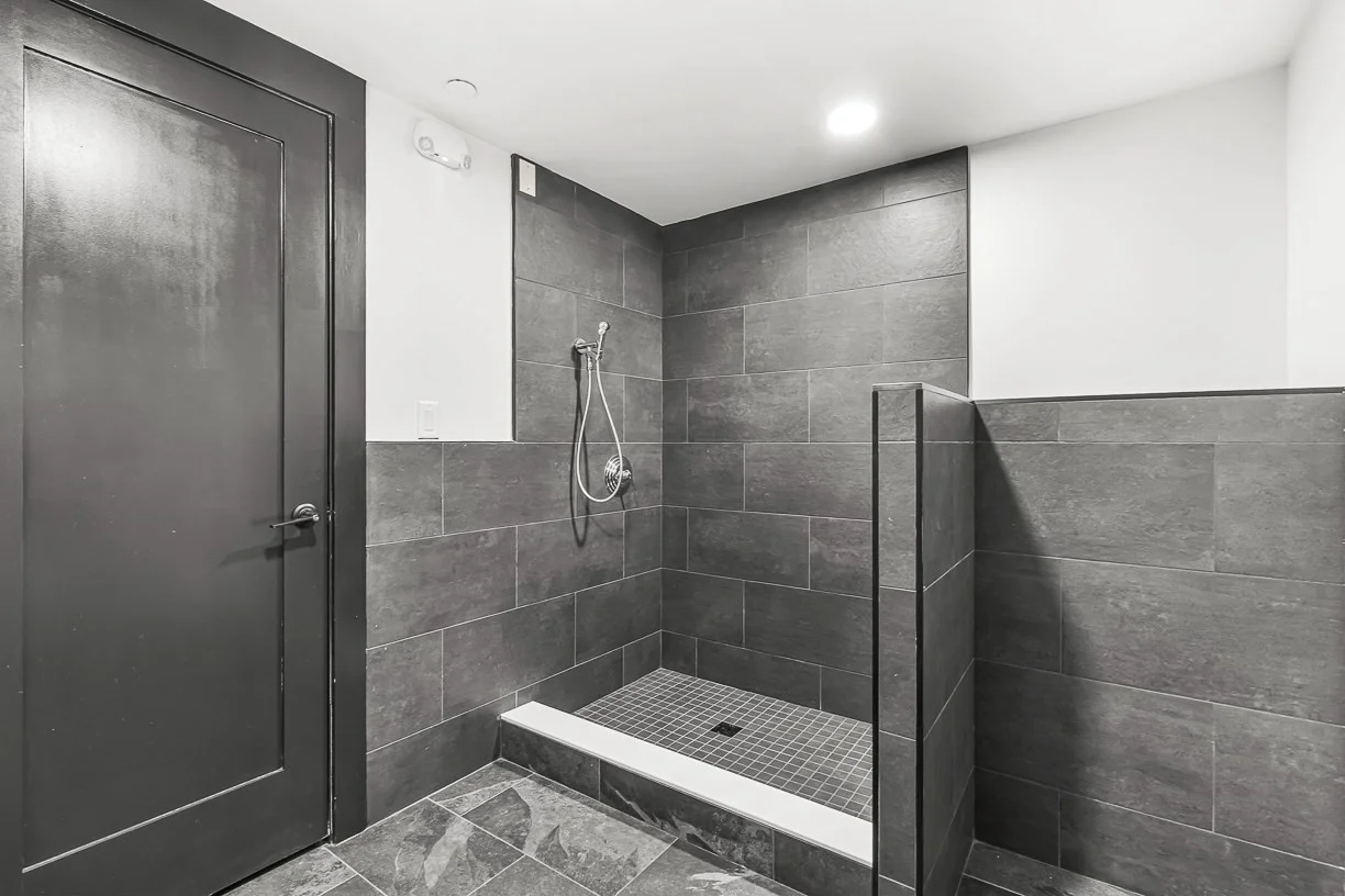 2 bed, 2 bath apartment for rent at 395 Alewife Brook Pkwa Unit 3H, West Somerville — photo 29 of 29