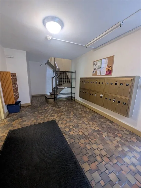 1 bed, 1 bath apartment for rent at 395 Broadway Unit L2G, Mid-Cambridge — photo 13 of 14