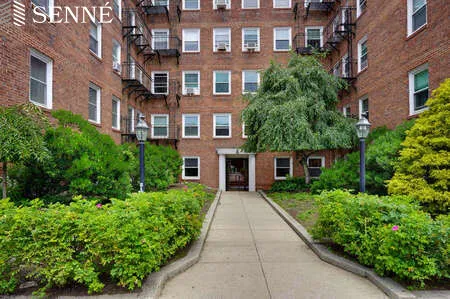 Studio bed, 1 bath apartment for rent at 395 Broadway Unit R3A, Mid Cambridge — photo 9 of 9