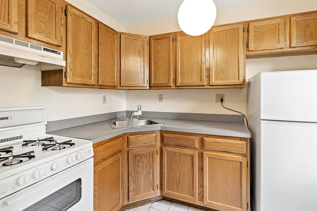 Studio bed, 1 bath apartment for rent at 395 Broadway Unit R3B, Mid Cambridge — photo 5 of 16