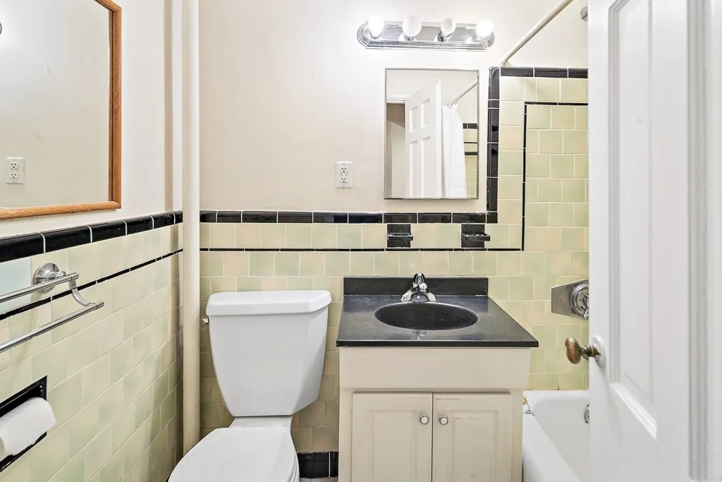 Studio bed, 1 bath apartment for rent at 395 Broadway Unit R3B, Mid Cambridge — photo 11 of 16