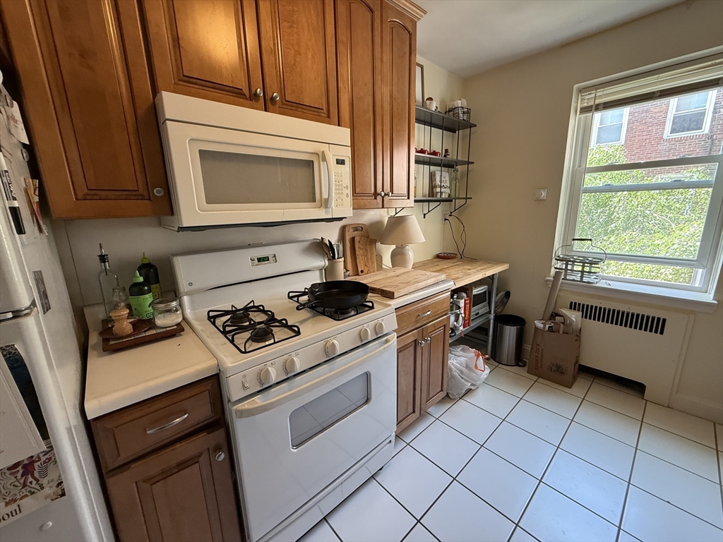 1 bed, 1 bath apartment for rent at 395 Broadway Unit R3F, Mid-Cambridge — photo 4 of 7