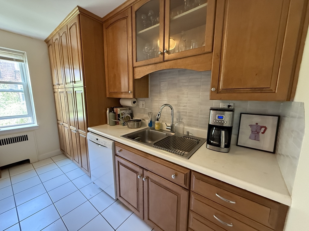 1 bed, 1 bath apartment for rent at 395 Broadway Unit R3F, Mid-Cambridge — photo 5 of 7