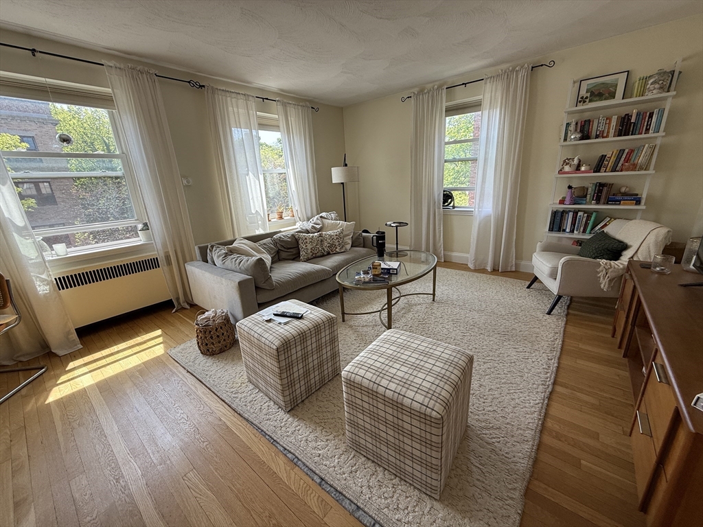 1 bed, 1 bath apartment for rent at 395 Broadway Unit R3F, Mid-Cambridge — photo 3 of 7