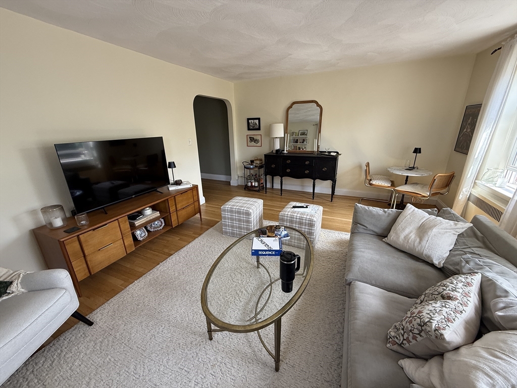 1 bed, 1 bath apartment for rent at 395 Broadway Unit R3F, Mid-Cambridge — photo 2 of 7