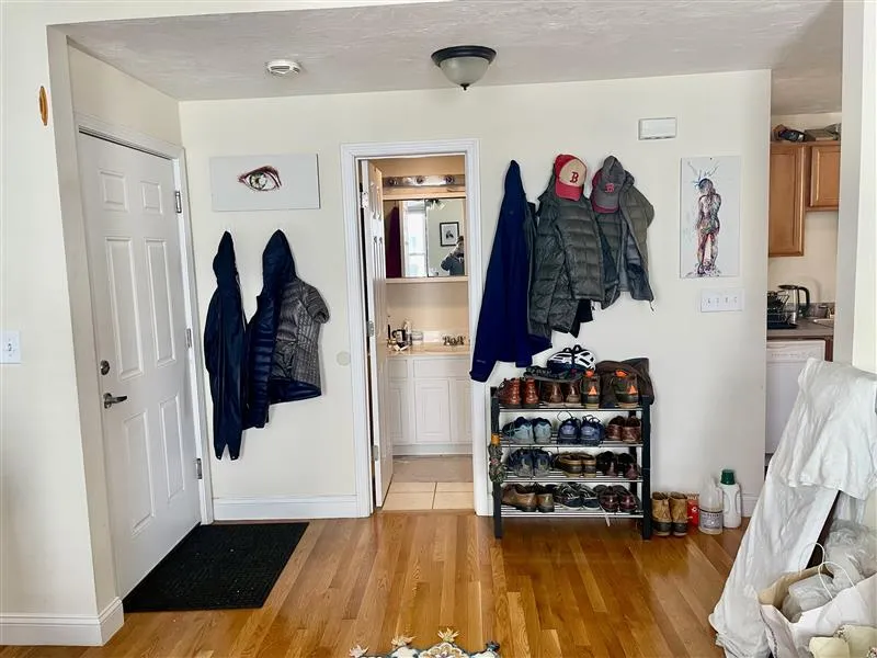 2 bed, 1 bath apartment for rent at 395 Columbia St Unit 2, Wellington-Harrington — photo 10 of 17